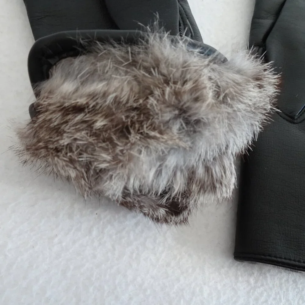 Vintage Women’s Faux Black Leather Fur Lined Gloves Size 7 to 8 1/2 S/M